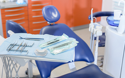 Dental chair and dental tools